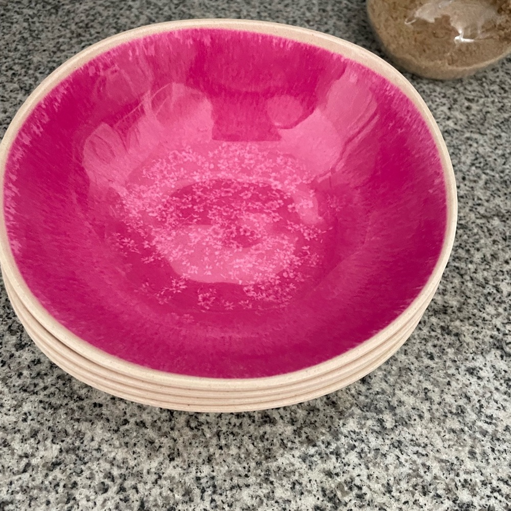 Vibrant Pink Melamine Bowl Set